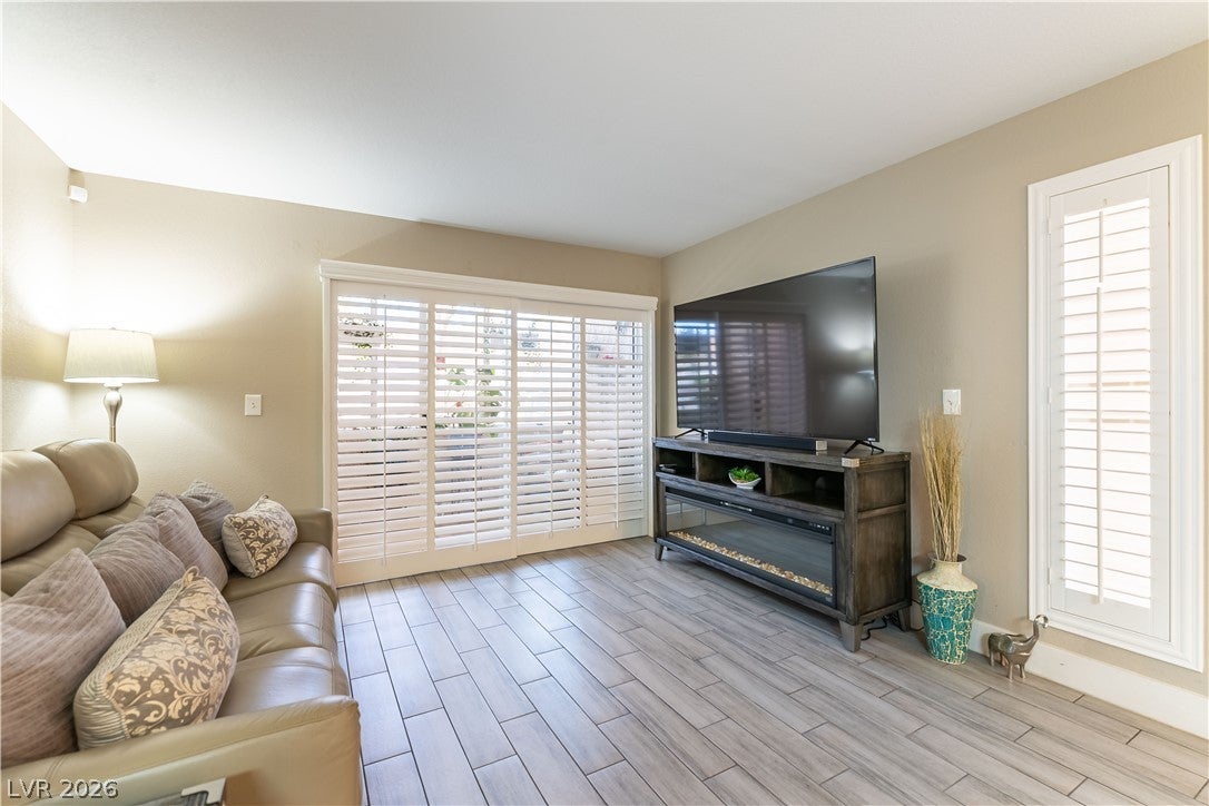 3174 Tarpon Dr #102, Las Vegas, NV 89120 photo