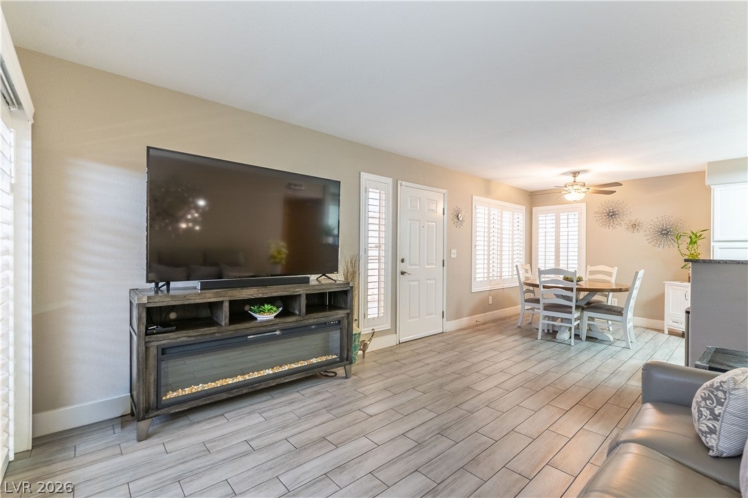 3174 Tarpon Dr #102, Las Vegas, NV 89120 photo