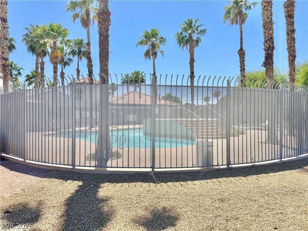 3318 N Decatur Blvd #2040, Las Vegas, NV 89130 photo