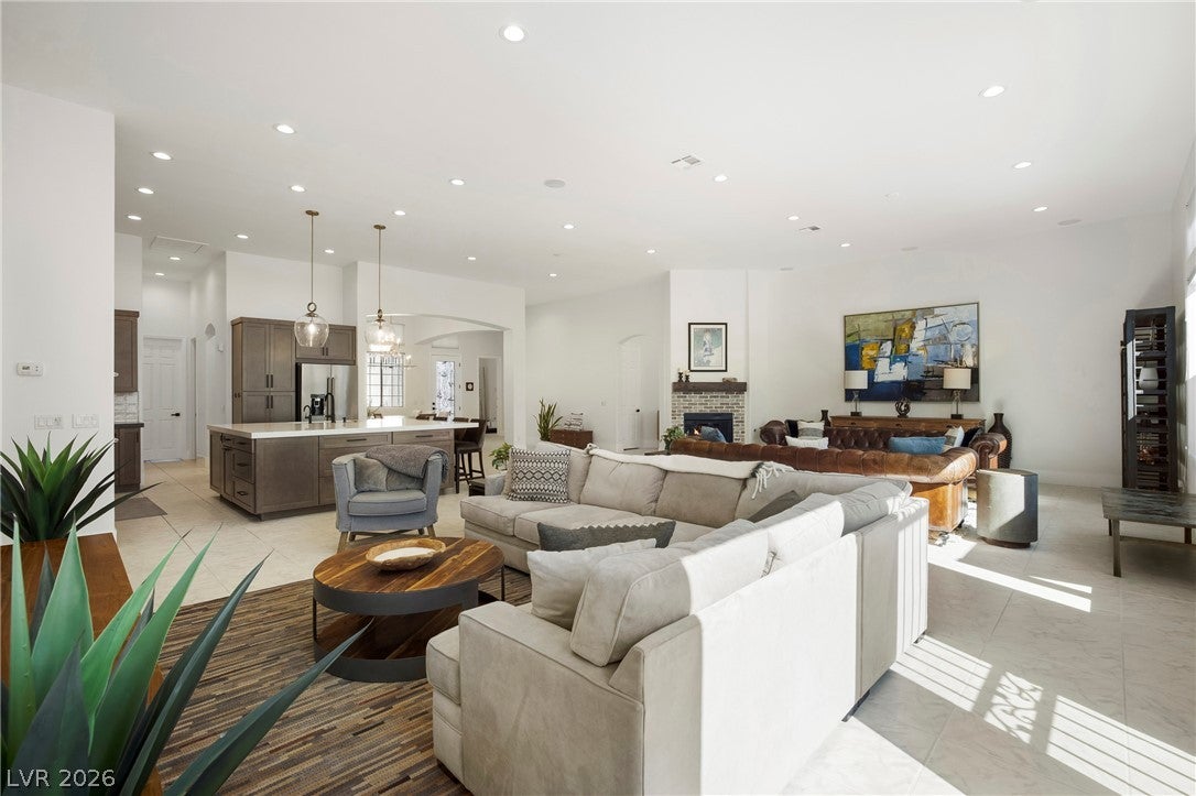 246 Calle Palacio St, Henderson, NV 89012 photo