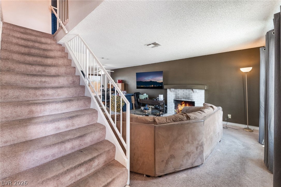 408 Barlow Ln, Las Vegas, NV 89110 photo
