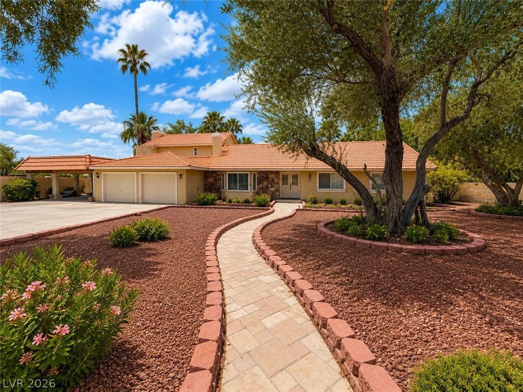 3010 Viking Rd, Las Vegas, NV 89121