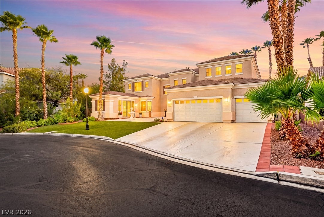 1417 Misty Moat St, Las Vegas, NV 89117 photo