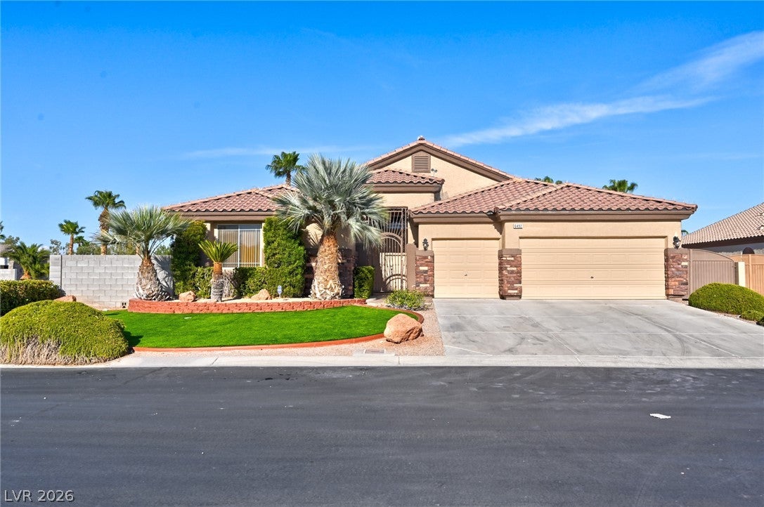 6492 Lantana Falls Ct, Las Vegas, NV 89131
