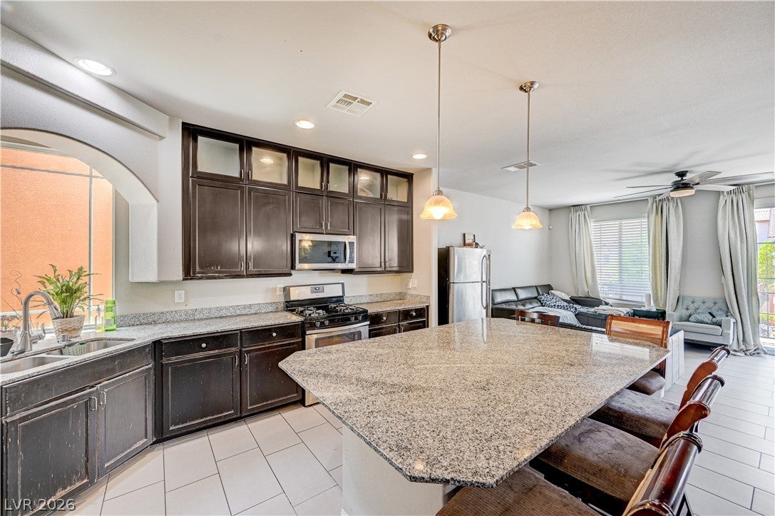 8120 Sorrel St, Las Vegas, NV 89139 photo