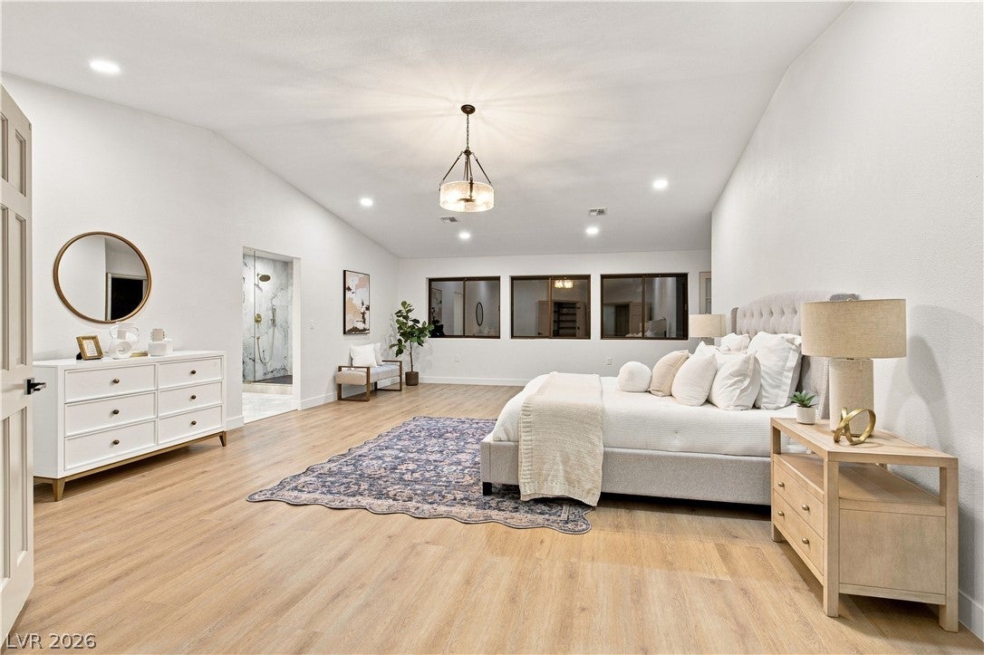 3035 Belcastro St, Las Vegas, NV 89117 photo