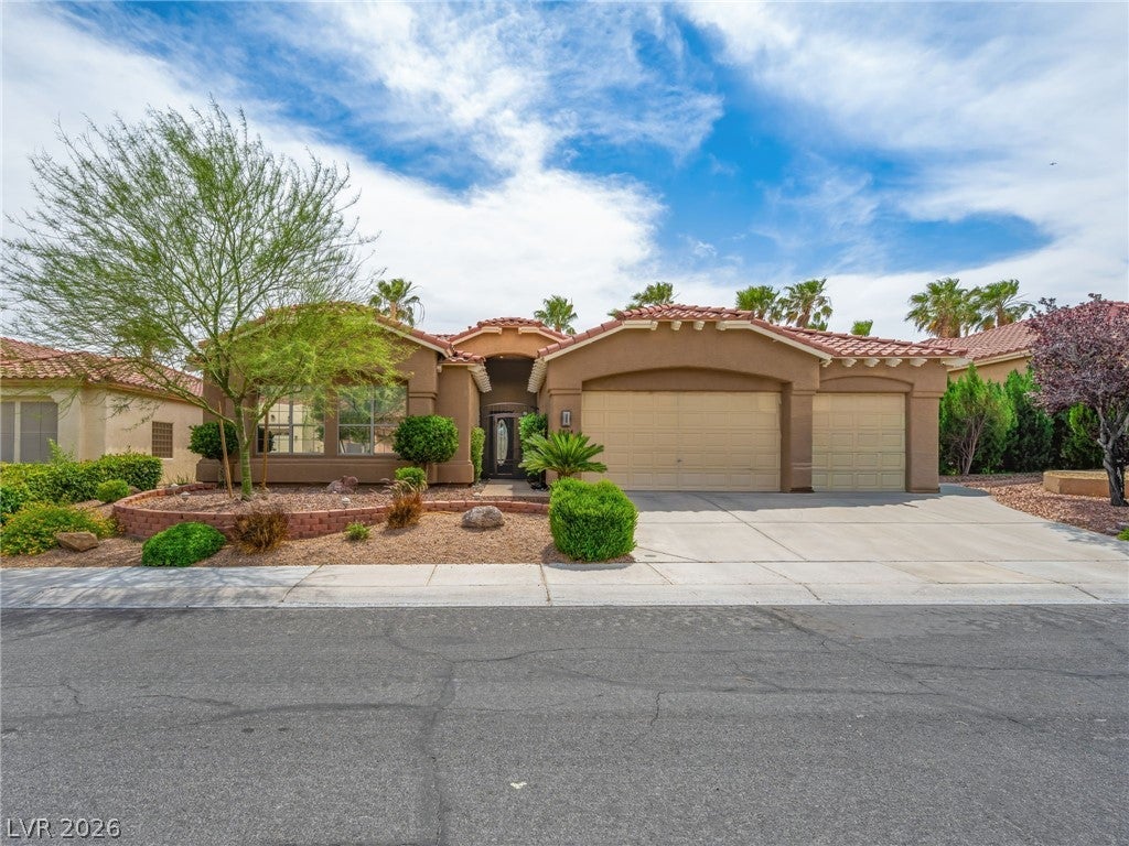 2404 Quartz Peak St, Las Vegas, NV 89134