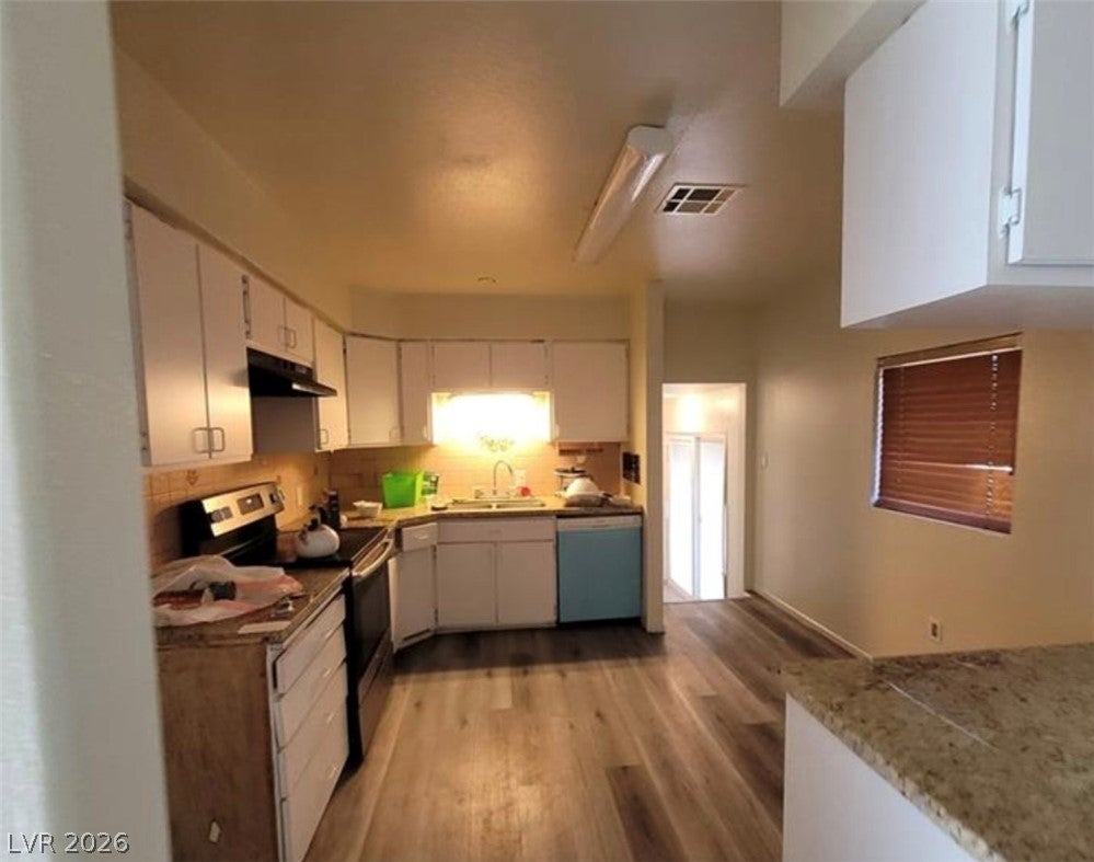 2784 Belcastro St, Las Vegas, NV 89117 photo