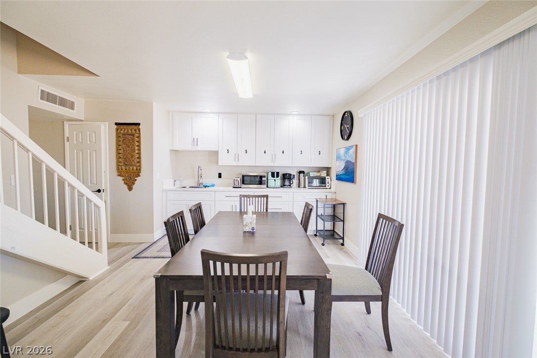 7220 Mountain Moss Dr, Las Vegas, NV 89147 photo
