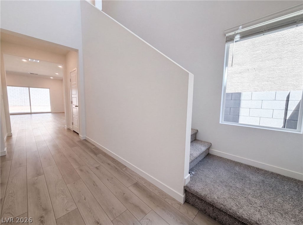 8364 Caldera Hills Ave, Las Vegas, NV 89147 photo