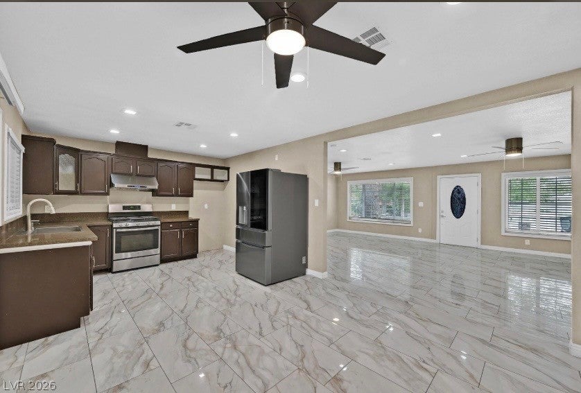 905 Vaughn St, Las Vegas, NV 89101 photo