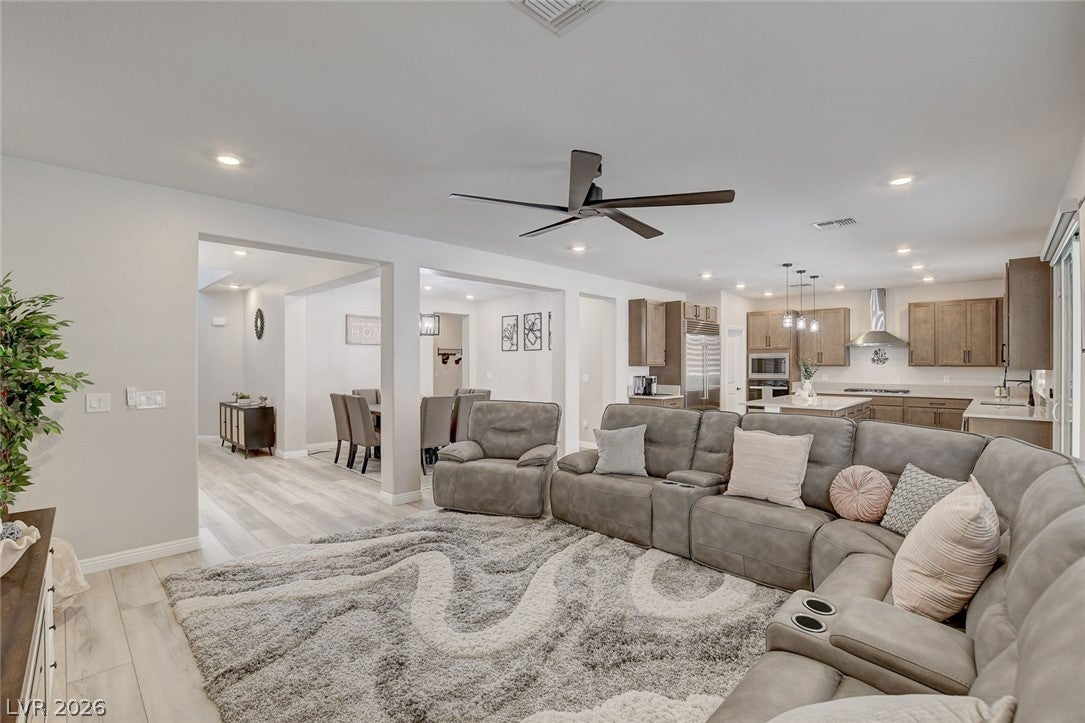 10287 Magnolia Creek St, Las Vegas, NV 89141 photo