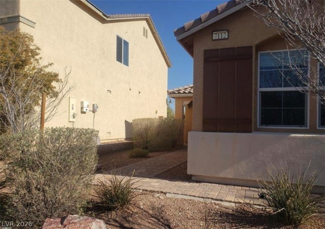 7112 Whitford St, Las Vegas, NV 89166 photo