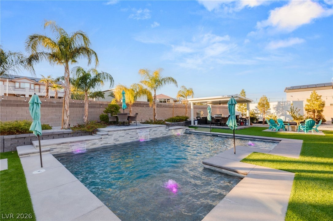 5865 Alice Landing Ct, Las Vegas, NV 89149 photo