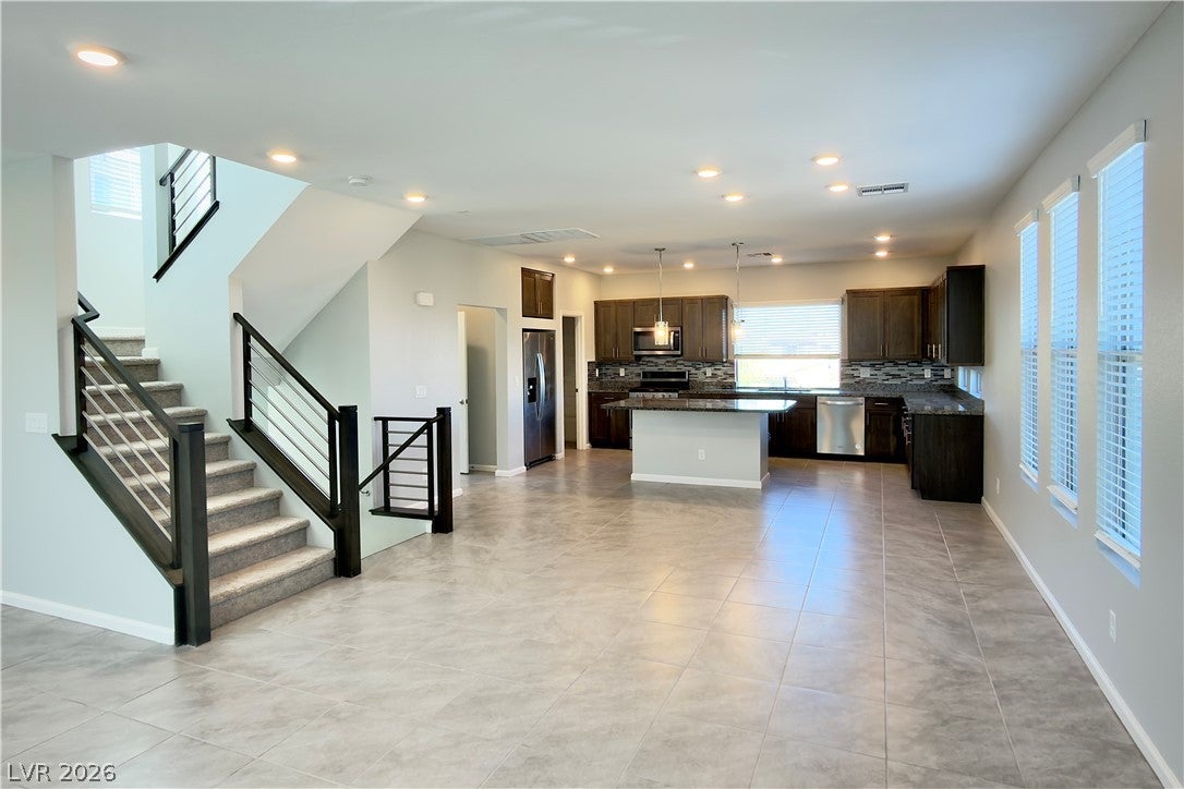 7764 Court Bianca Ct, Las Vegas, NV 89113 photo