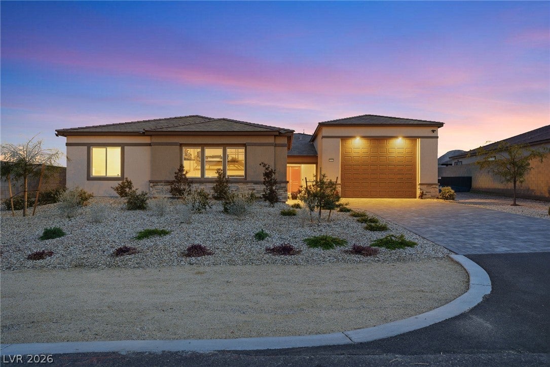 9525 Fisher Ave, Las Vegas, NV 89149