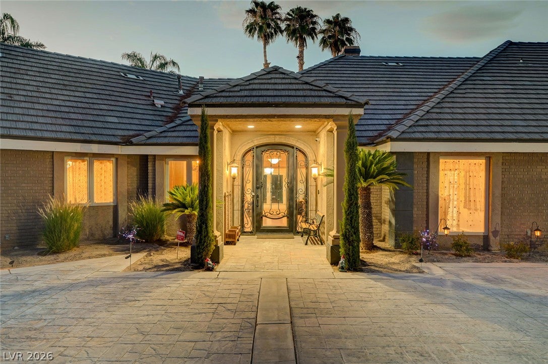 7258 Loma Alta Cir, Las Vegas, NV 89120 photo