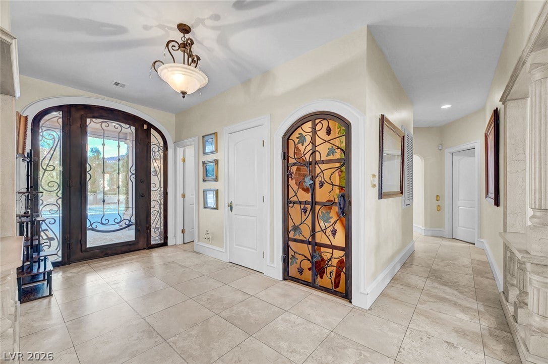 7258 Loma Alta Cir, Las Vegas, NV 89120 photo