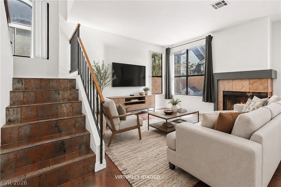 3226 Opera Dr, Las Vegas, NV 89146