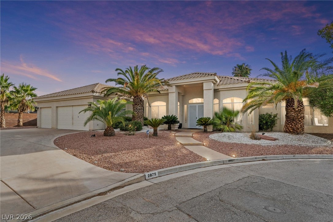 2875 Mountain Mist Ct, Las Vegas, NV 89117