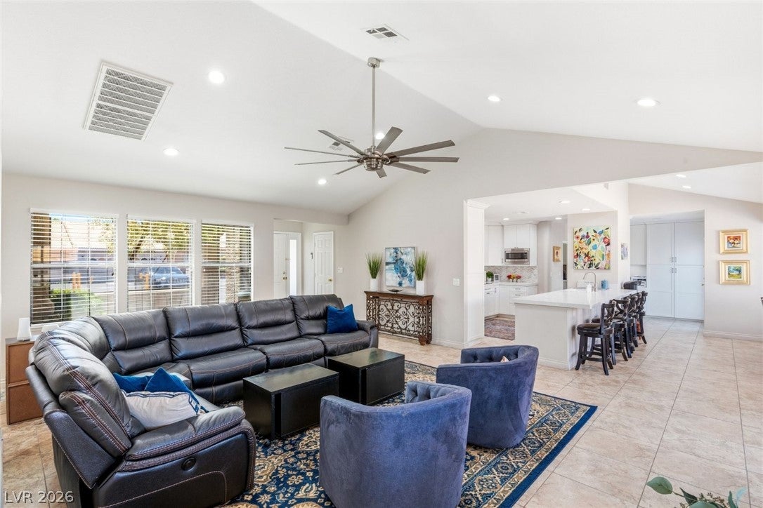 219 Cimarron Rd, Las Vegas, NV 89145
