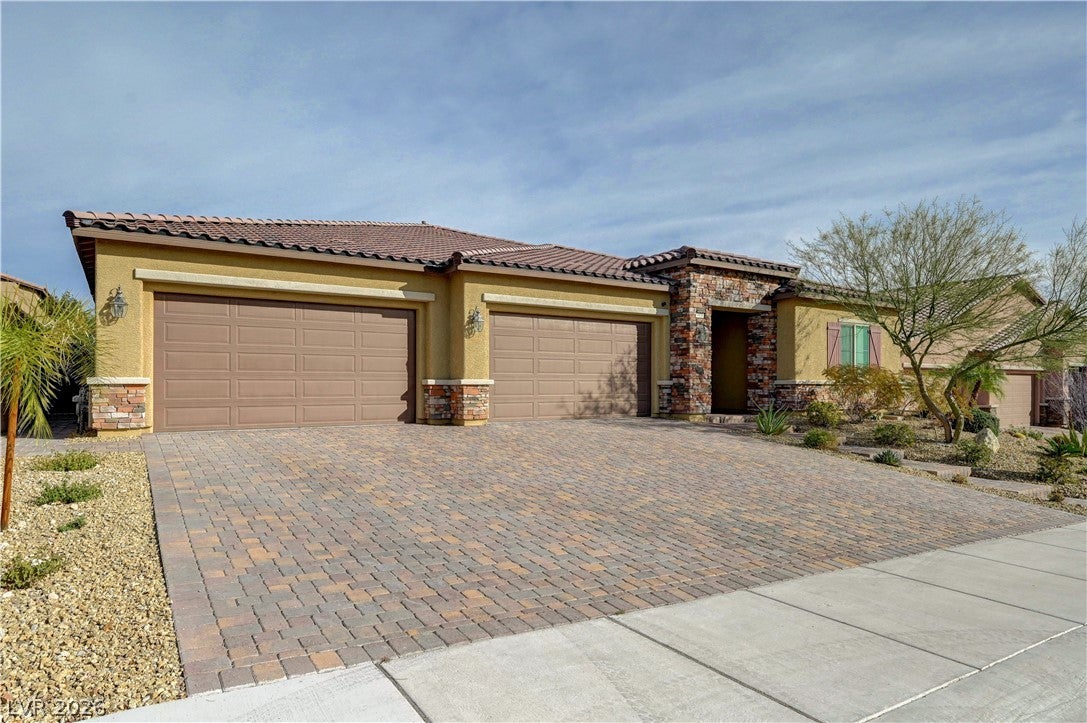 9938 Cambridge Brook Ave, Las Vegas, NV 89149 photo