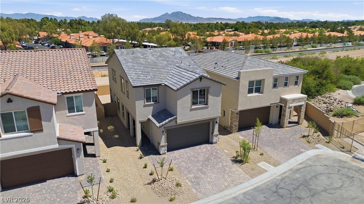 3086 Starchild Ln, Las Vegas, NV 89120 photo