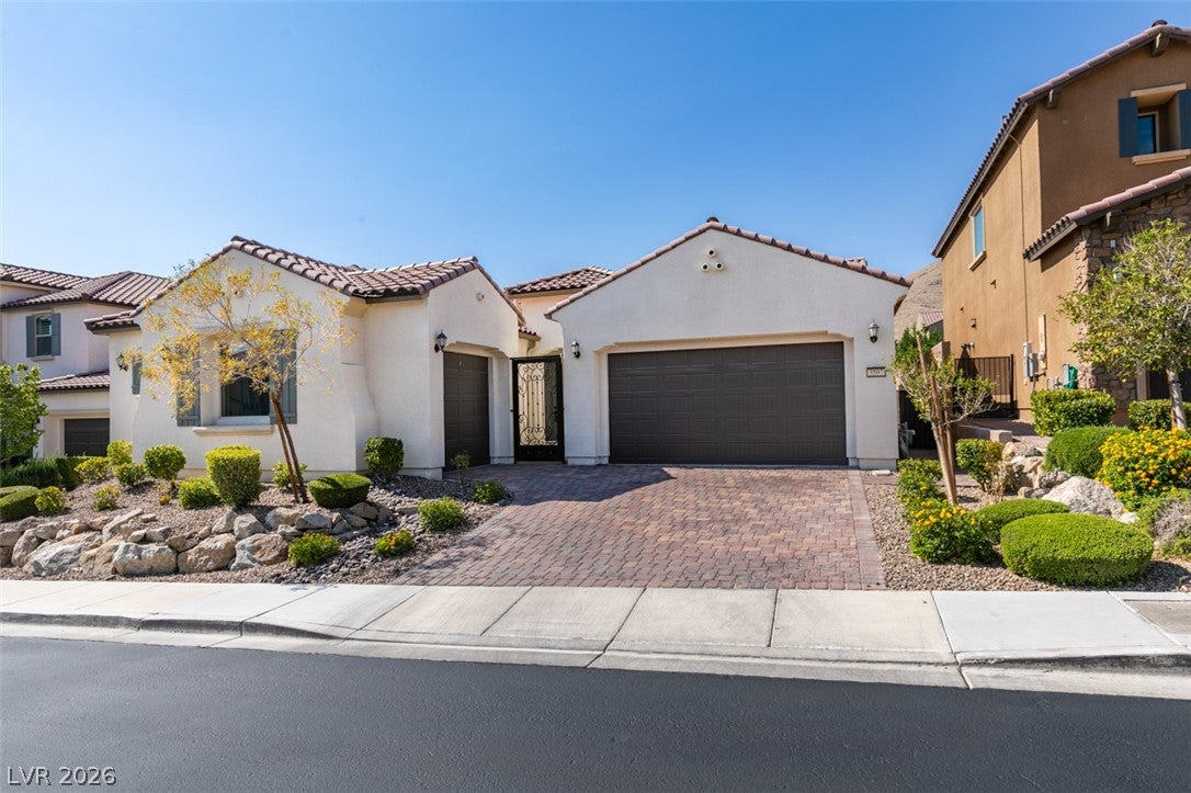 3597 Royal Fortune Dr, Las Vegas, NV 89141