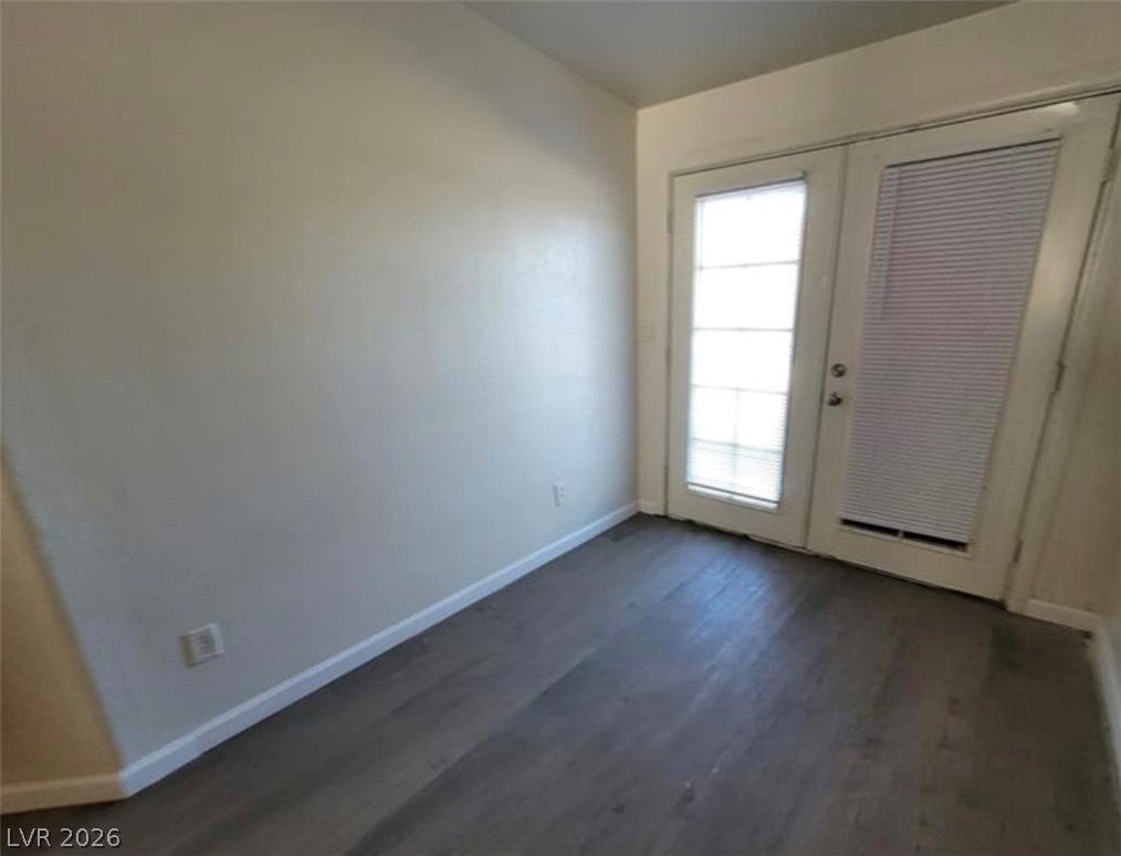 4928 E Monroe Ave, Las Vegas, NV 89110 photo