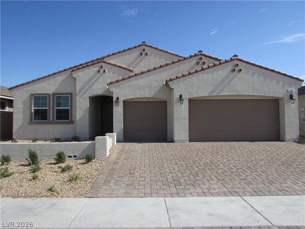 510 Chestnut Falcon Ave, Henderson, NV 89011