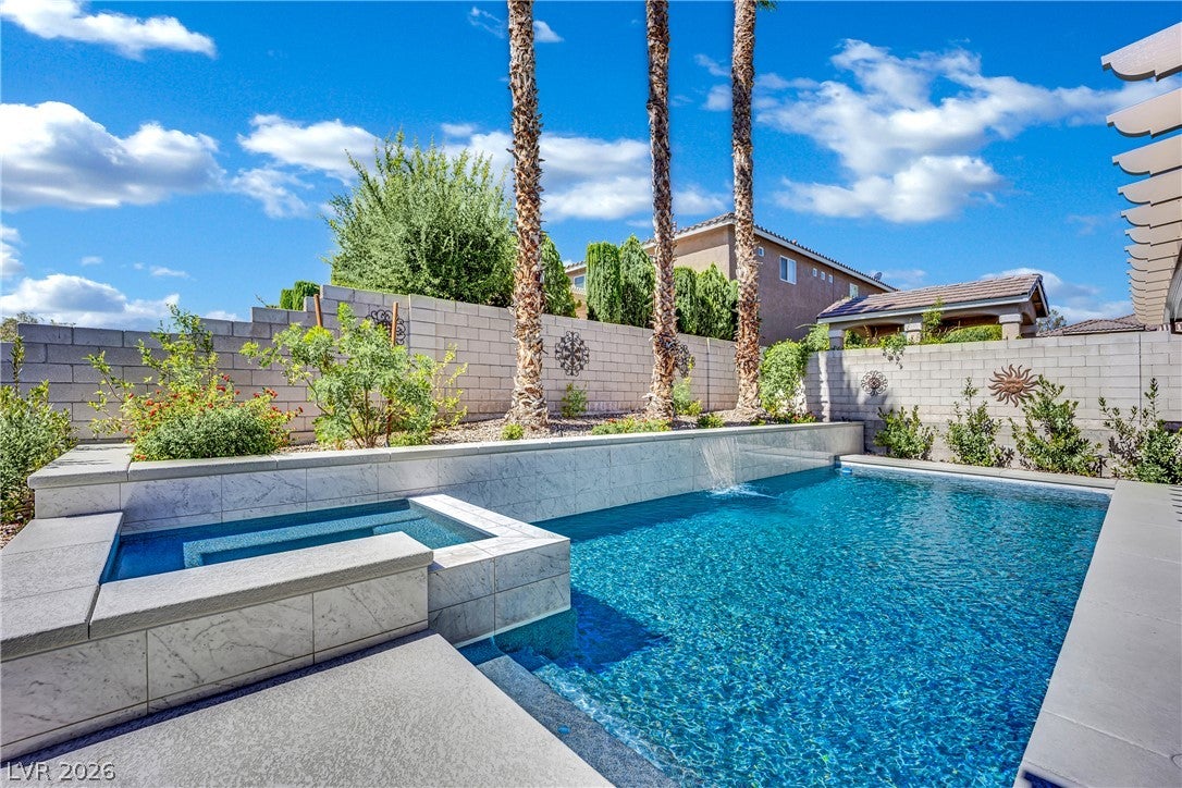8905 Goldstone Ave, Las Vegas, NV 89143