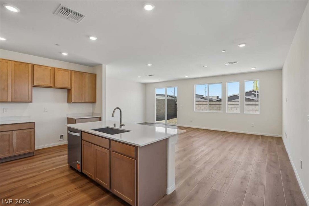 10380 Arete Ave, Las Vegas, NV 89166 photo