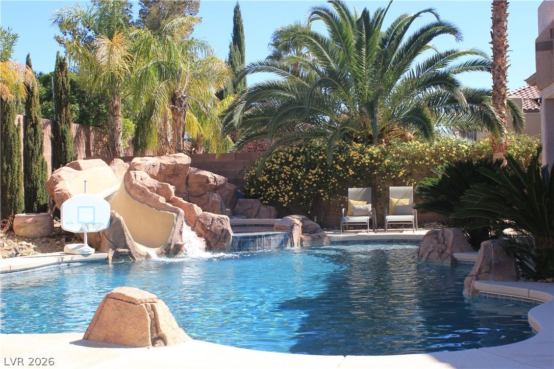 11412 Rancho Villa Verde Pl, Las Vegas, NV 89138 photo