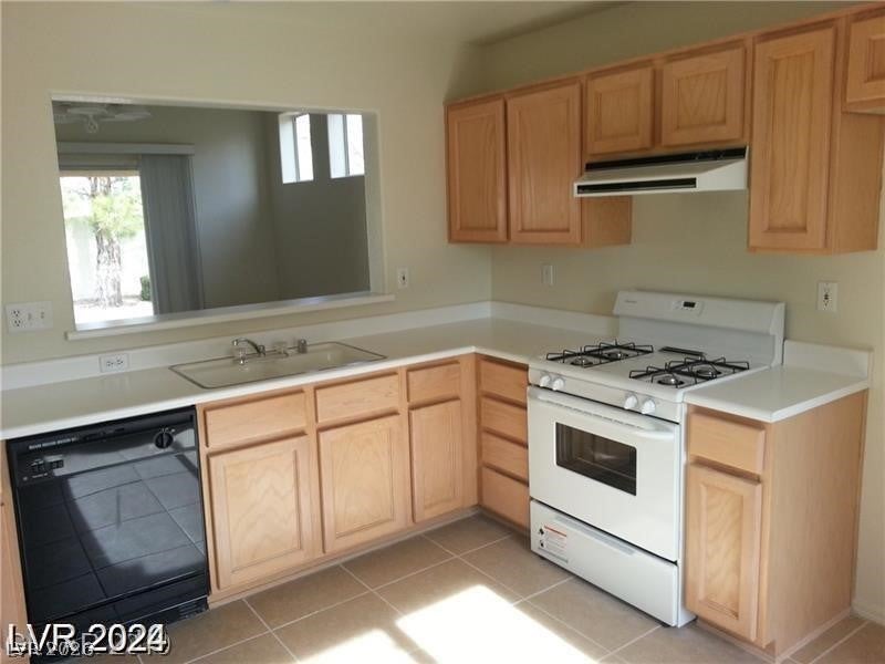 10404 Frostburg Ln, Las Vegas, NV 89134 photo