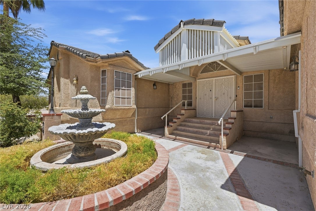 6040 N Monte Cristo Way, Las Vegas, NV 89130 photo
