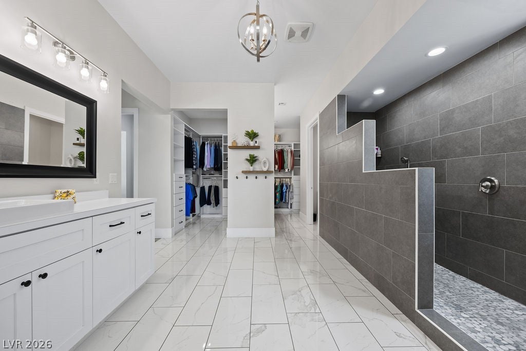 5865 Egan Crest Dr, Las Vegas, NV 89149 photo