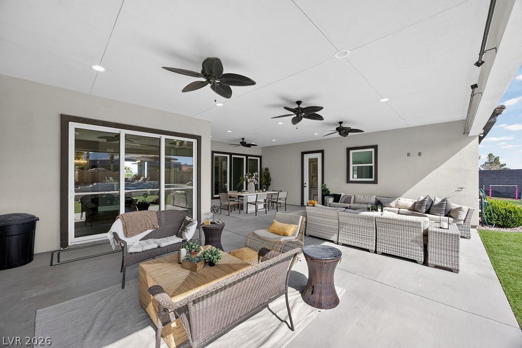 5865 Egan Crest Dr, Las Vegas, NV 89149 photo