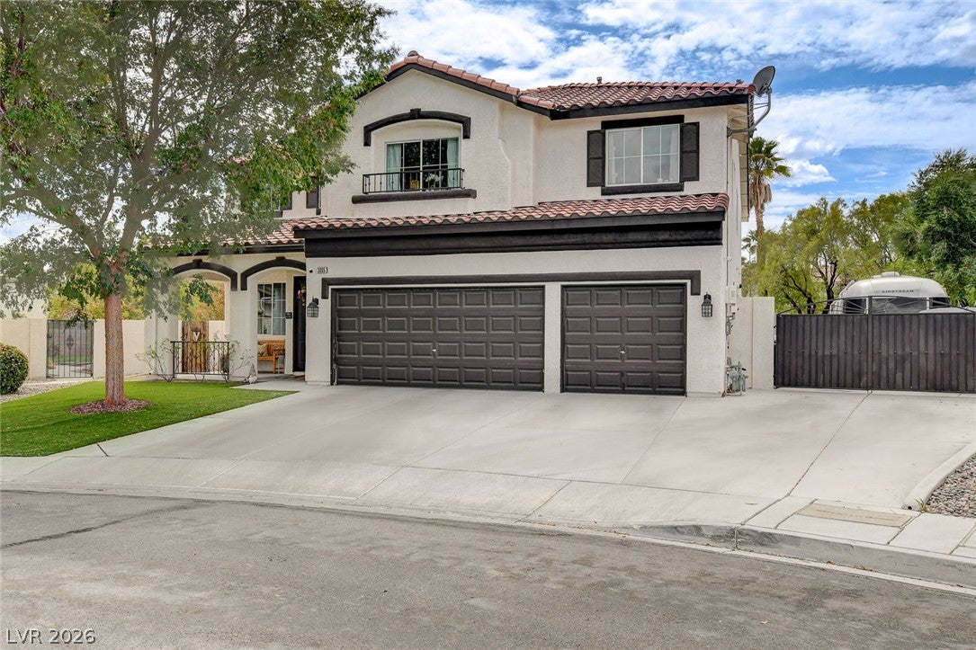 3095 Regal Cove St, Las Vegas, NV 89117 photo