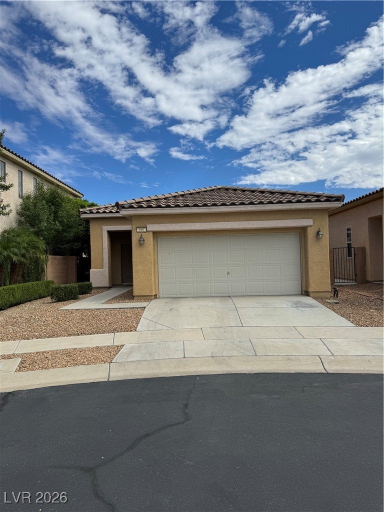 696 Yew Barrow Ct, Henderson, NV 89011 photo