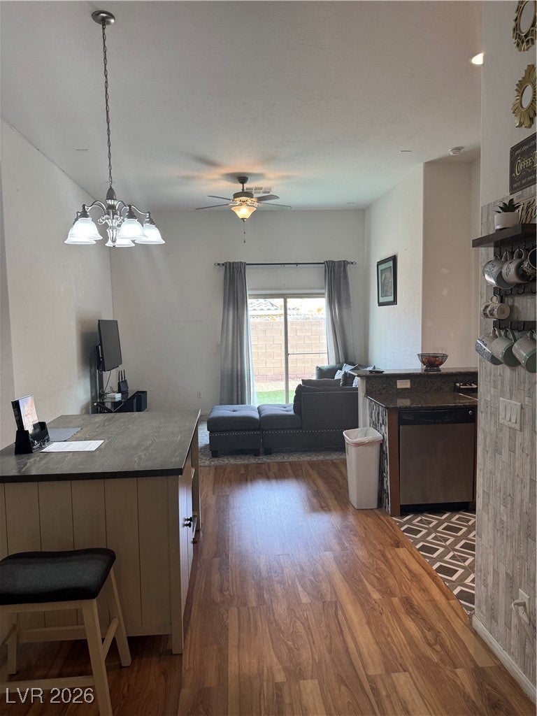 696 Yew Barrow Ct, Henderson, NV 89011 photo