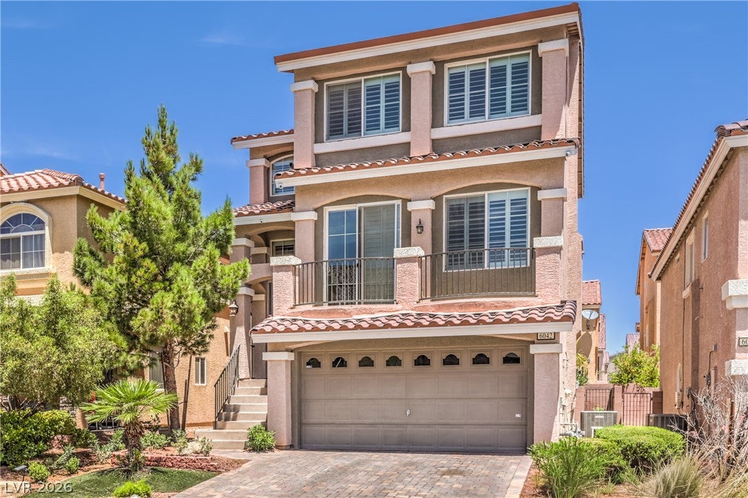 6042 Crown Palms Ave, Las Vegas, NV 89139 photo