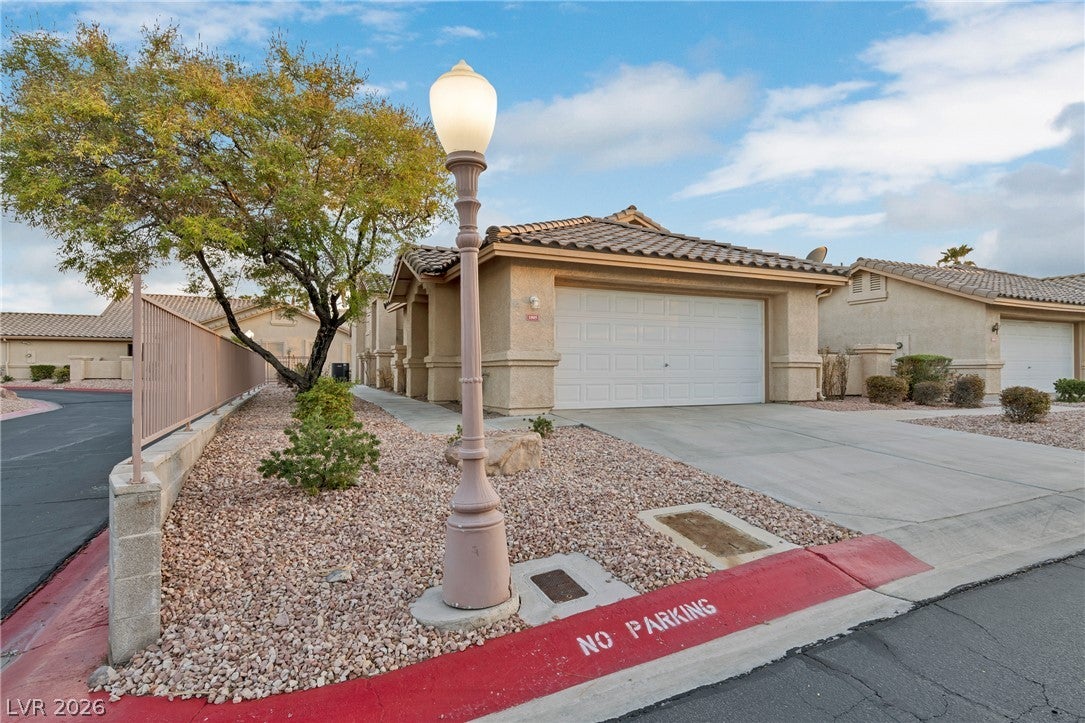2035 E Warm Spring Rd #1005, Las Vegas, NV 89119 photo