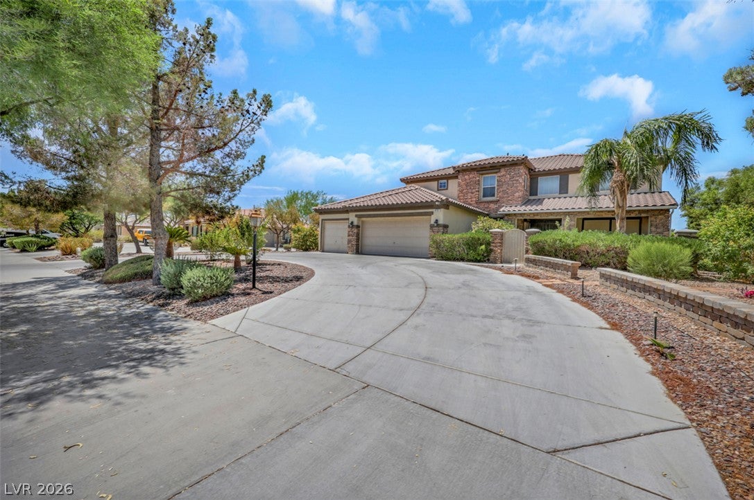 8101 Bradley Rd, Las Vegas, NV 89131 photo