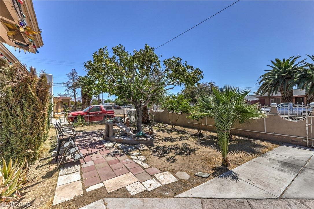 900 Taylor Ave, North Las Vegas, NV 89030 photo