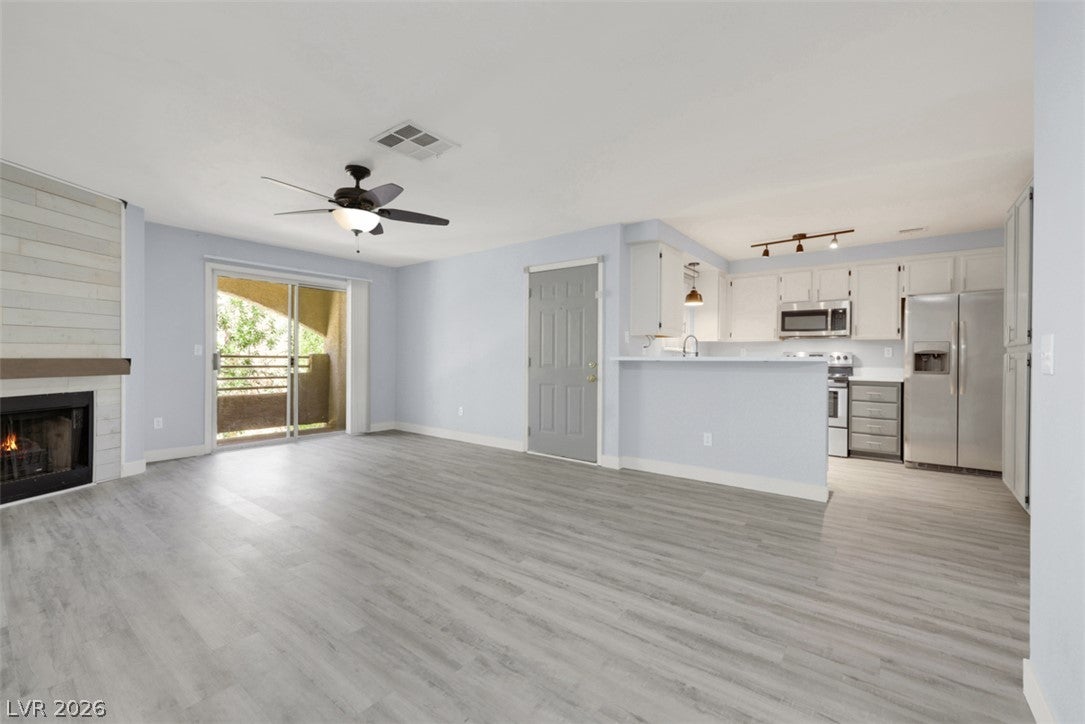 6869 Tamarus St, Las Vegas, NV 89119