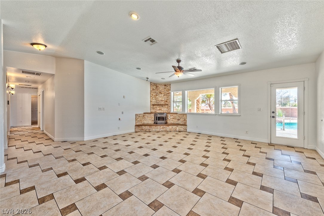 5745 W Meranto Ave, Las Vegas, NV 89139 photo