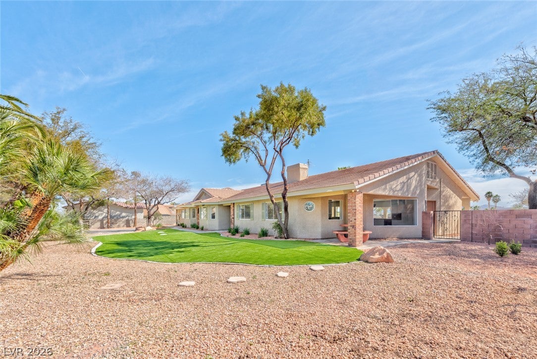 5745 W Meranto Ave, Las Vegas, NV 89139 photo