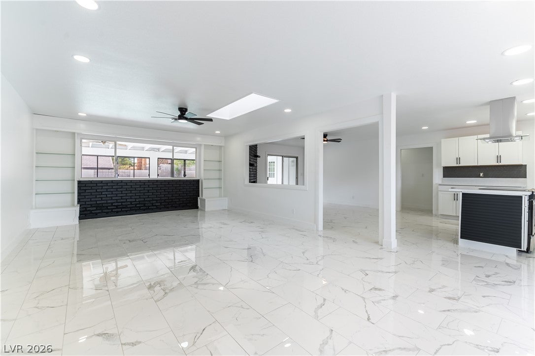 1935 Gabriel Dr, Las Vegas, NV 89119 photo