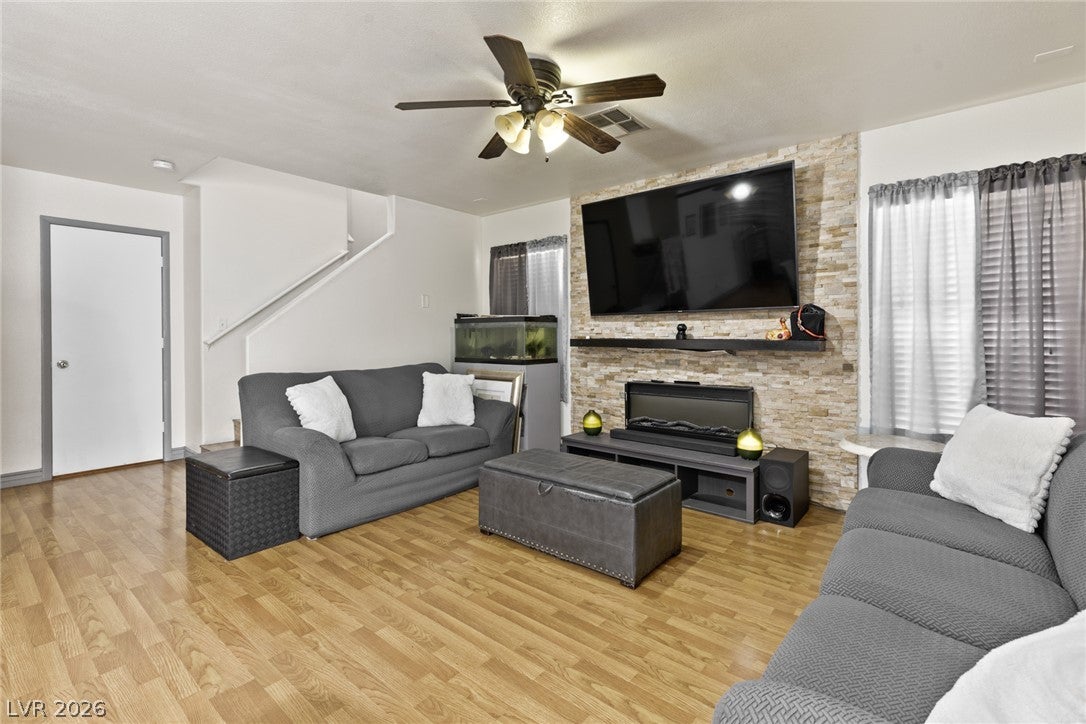 10260 Martinsburg Ct, Las Vegas, NV 89183 photo