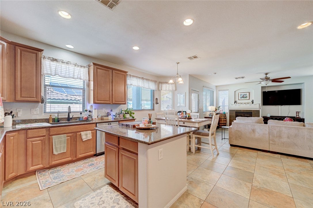260 Jessica Grove St, Henderson, NV 89015 photo